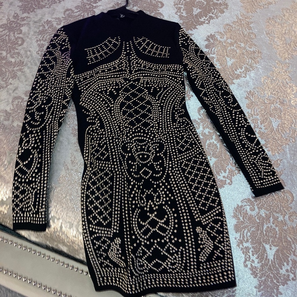 Windsor, long sleeve, black, with a silver metallic design dress.